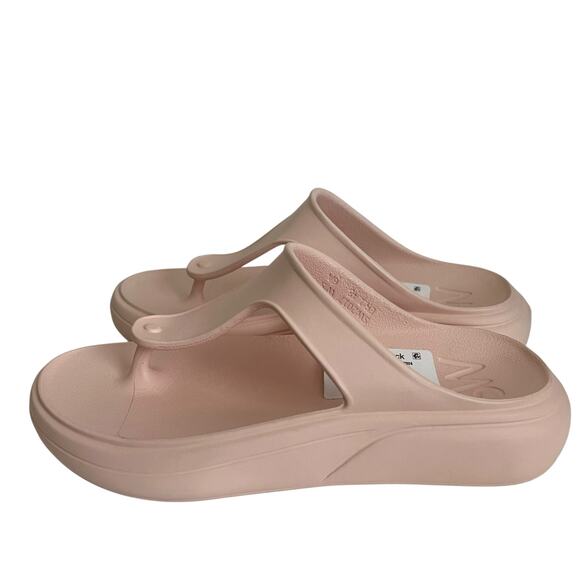 Stuart Weitzman Stuflex T Strap Rosewater Shoes Size 6B - Picture 1 of 9
